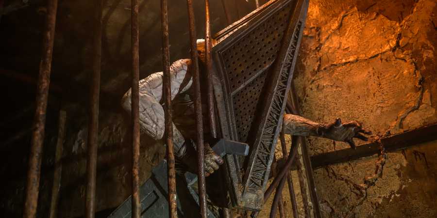 Sis, gölgeler, Maria Kaderin dansı hiç bitmiyor