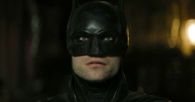 Gotham'a karanlık bir soluk, yeni bir destan başlıyor