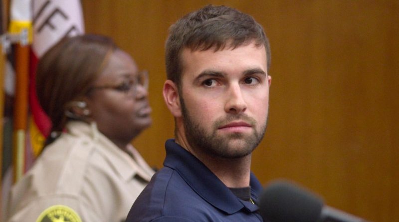 Ofis eğlencesi, beklenmedik olaylar, komik kaos başlıyor