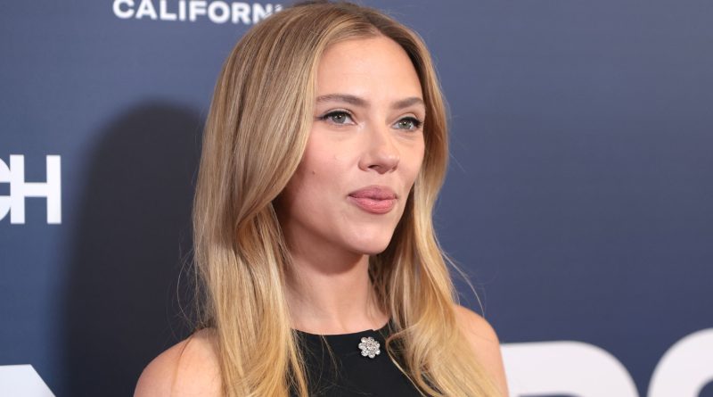 Dinozor heyecanı geri döndü, sinemalar doldu taştı!