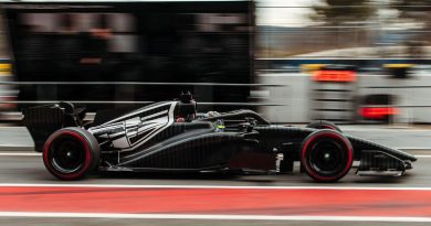 Siyah-beyaz ipuçları, pistte yeni bir ortaklık mı doğuyor?