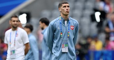 Yeni yuvasında heyecanlı, Sarri'dan övgü, Milinkovic-Savic'ten destek