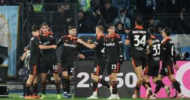 Dahi oyuncu, dahi teknik adam, Como şoku!