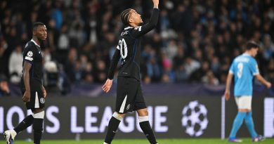 Napoli'nin direnci, Chelsea karşısında yetersiz kaldı