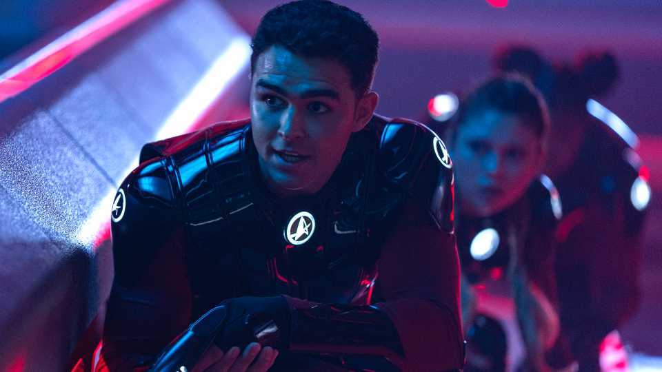 Yıldız Filosu Akademisi'nde yeni bir Klingon, güçlü bir etki