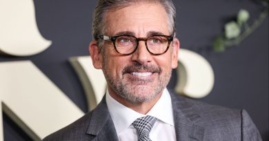 Komedi mi dram mı? Carell'in çok yönlülüğü büyüleyici