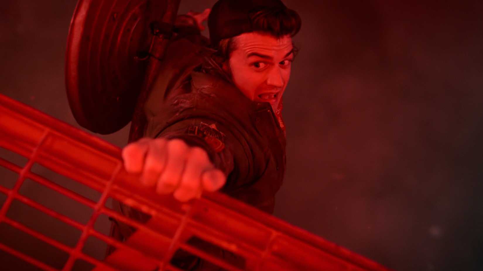 Kahraman güldü, umut yeşerdi, Steve mutlu sona ulaştı