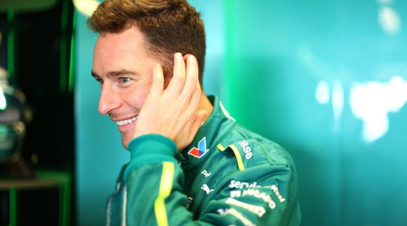 Simülatörde kalıyor, Vandoorne Aston Martin'de devam ediyor