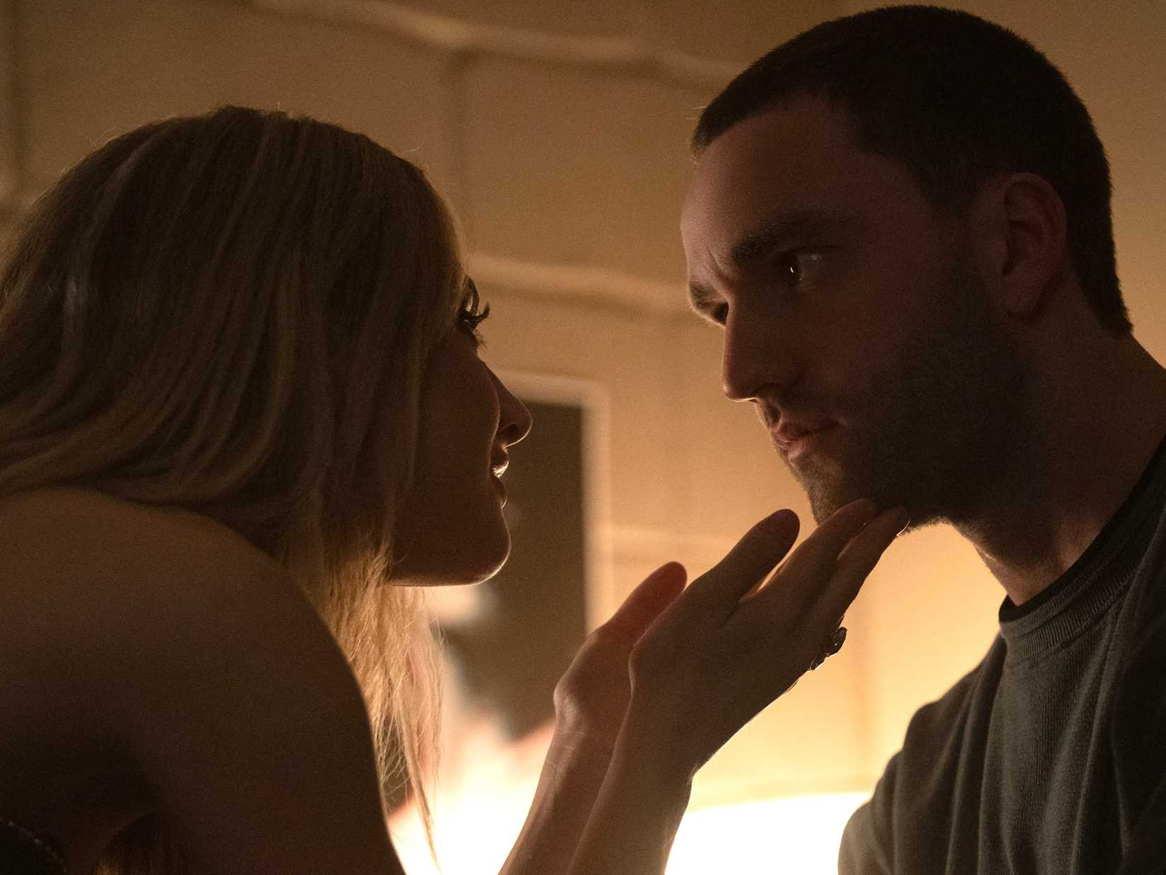 Zehirli aşk, yalanlar ve karmaşık ilişkiler