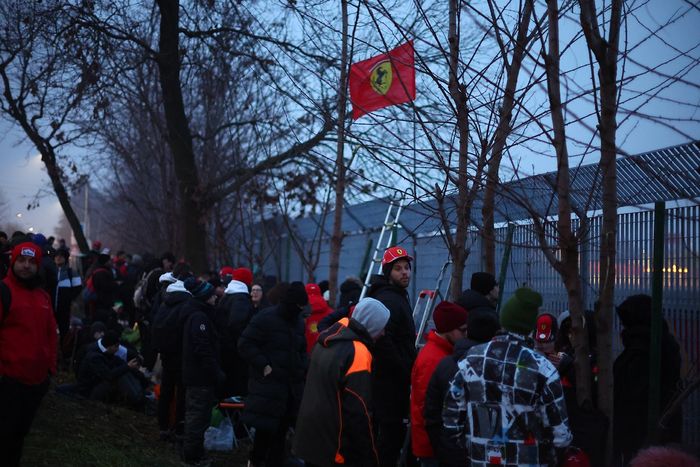 Kırmızı şimşek Fiorano'da, geleceğin sesi yükseliyor