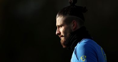 Dragusin Roma'ya yakın, Tottenham şartları belirliyor