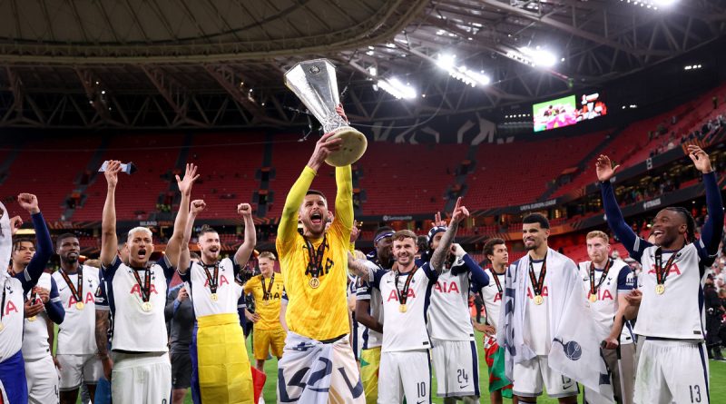 Zaferin sevinci, kalecinin yüzünden okunuyor