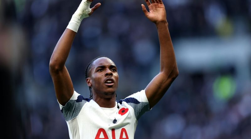 Roma kapısı aralanıyor, Tottenham'de belirsizlik hakim