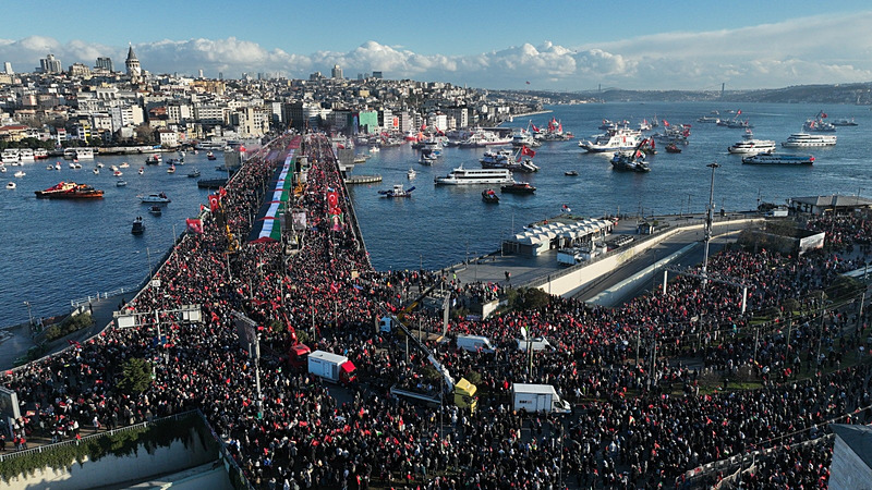 Duyarlılık, dayanışma, umut ve adalet sesi yükseldi
