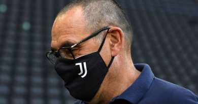 İki teknik direktörün rekabeti, futbolseverleri heyecanlandırıyor