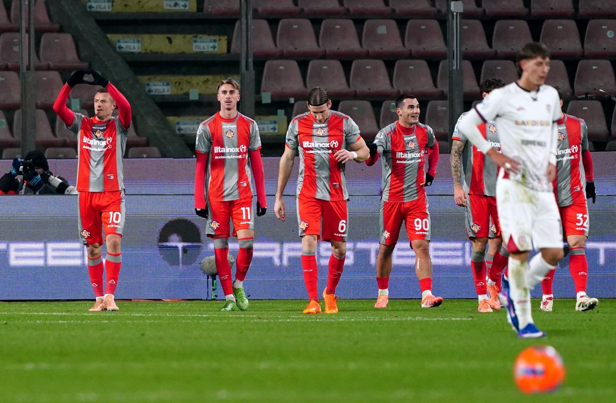 Heyecan dorukta, skor eşitliği, mücadele bitmiyor!