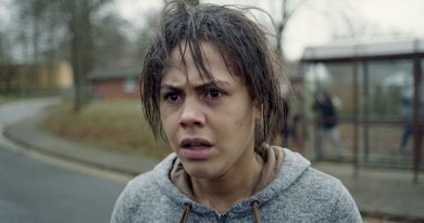 Karanlık ayna yansıması devam ediyor, geleceğe dikkat!