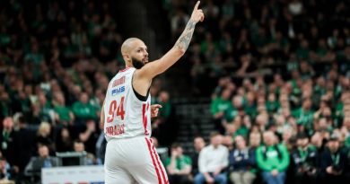 Rekabet ateşli, saygı büyük; saha böyle güzellik sunar