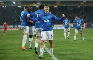 Berlin'de umut, Darmstadt'a karşı yeniden doğuş arayışı