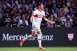 Yeni transfer, Augsburg'un hücum hattını güçlendirdi