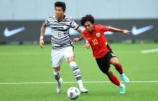 Yeni transfer, enerjik Kwon, Karlsruhe'ye geldi!