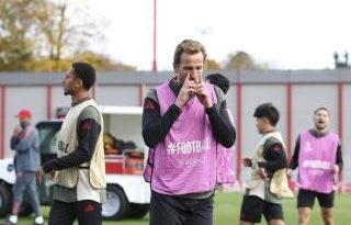 Yıldız oyuncu Kane'in Hoffenheim maçı öncesi antrenmanlara devam edememesi endişe