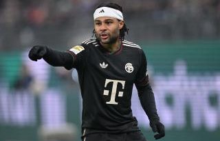 Gnabry kaldı, Bayern'e bağlılık devam ediyor