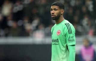 Genç kaleciye güven, Frankfurt'ta istikrar mesajı