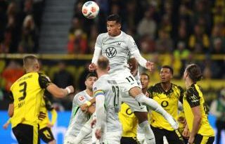 Aslanlar sahada, heyecan dorukta, rekabetin ateşi yanıyor!