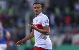 Savaşın eşiğinde, tribünler coşkuyla doluyor