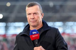 Genç yetenek için destek, eleştirilere meydan okuyor