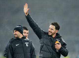 Penaltilerde kahkaha, Freiburg yarı finale yükseldi!