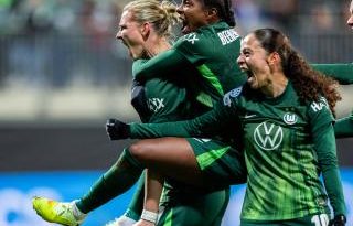 Avrupa'nın iki güçlü kadın futbol takımı karşı karşıya!