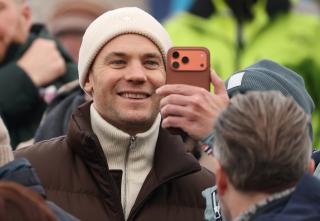 Tecrübe, form ve milli gurur arasında bir karar