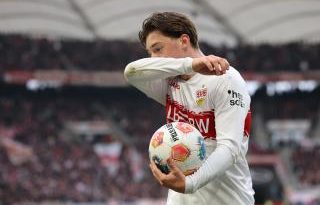 Soğuk grip Stiller'i zorluyor, Köln maçı belirsiz