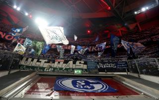 Coşkuyla tribünleri dolduralım, Schalke'ye destek olalım!