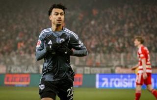 Derbi ateşi yanıyor, skor bekleyişi sürüyor