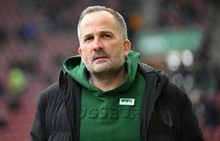 Augsburg galip, Heidenheim üzgün, tribünler coşkulu!