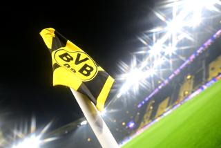 Sarı duvarlar coşkuyla Dortmund'u inletiyor!