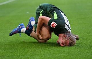 Diz sakatlığı uzuyor, Wimmer sahalardan uzak kalmaya devam ediyor