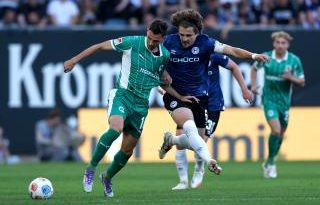 Savaş başlıyor, Fürth direniyor, Bielefeld umutlu