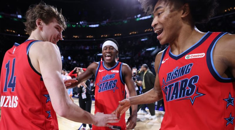 Genç yıldızlar parladı, zafer sevinci dorukta!