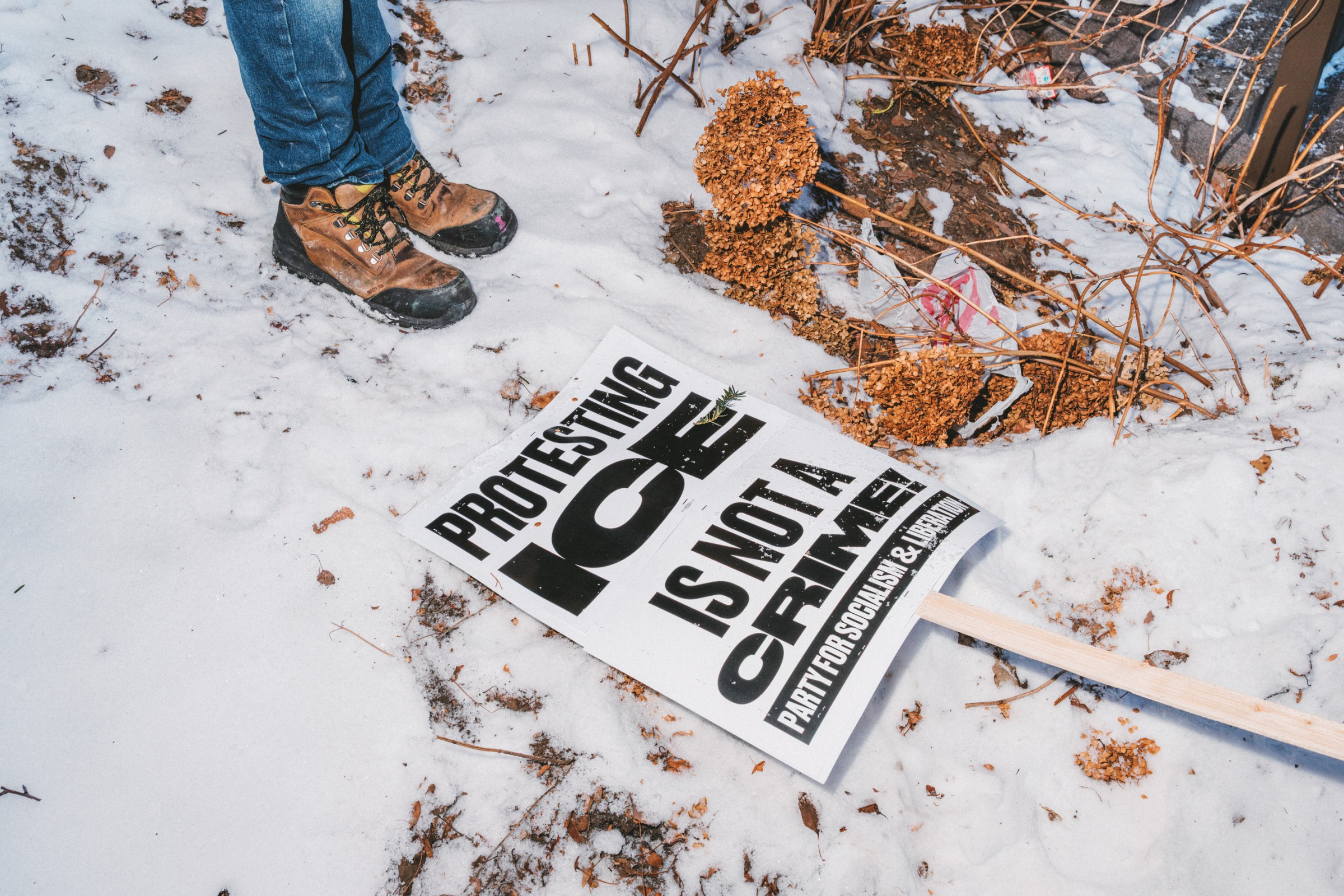 Minneapolis'te binler toplandı, adalet için ses yükseldi