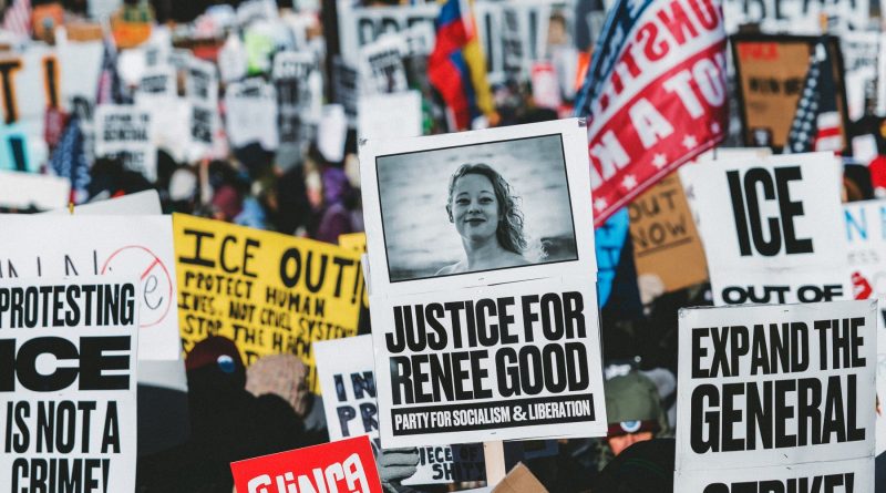 Minneapolis'te umut, direniş ve ortak bir amaç sesi