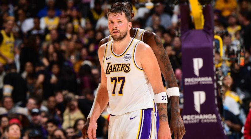 Doncic döndü, Lakers'a enerji geldi!