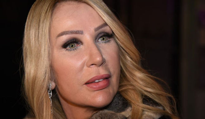 Aşk hayatı sorularına yanıt, Nişantaşı'nda görüntülendi