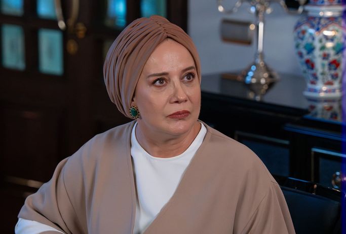 Şok! Ünal Ailesi akşam yemeğinde bilinç kaybı