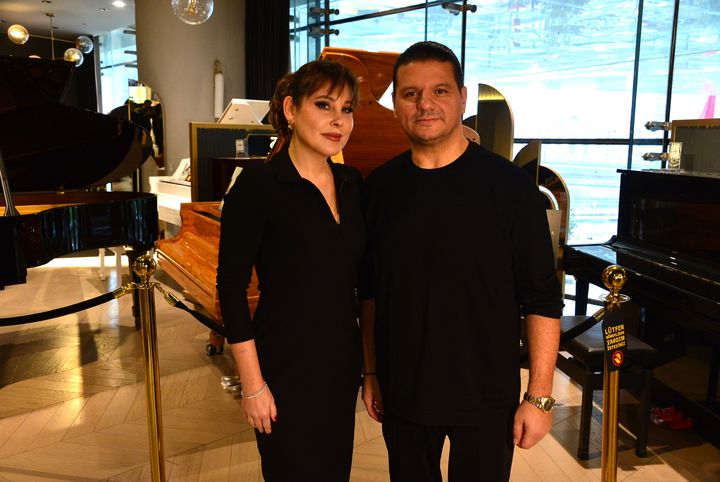 İki ses, bir orkestra, büyüleyici bir gece