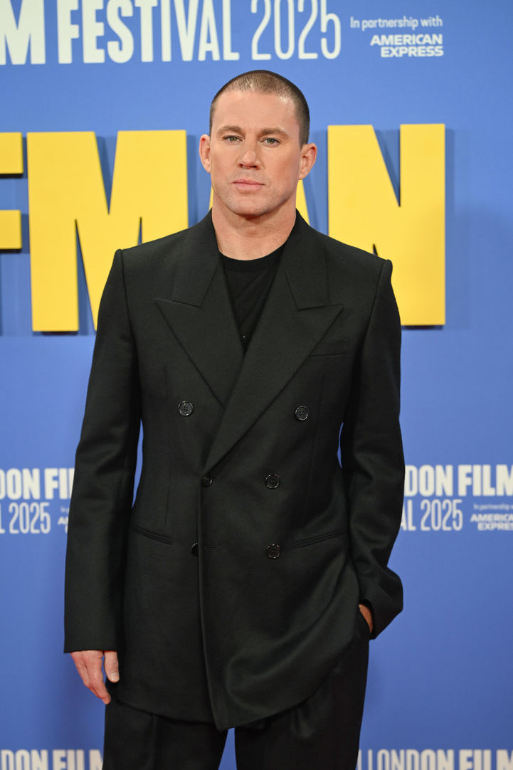 Acı, gülümseme, iyileşme, güçlü, hayranlar, destek, ameliyat