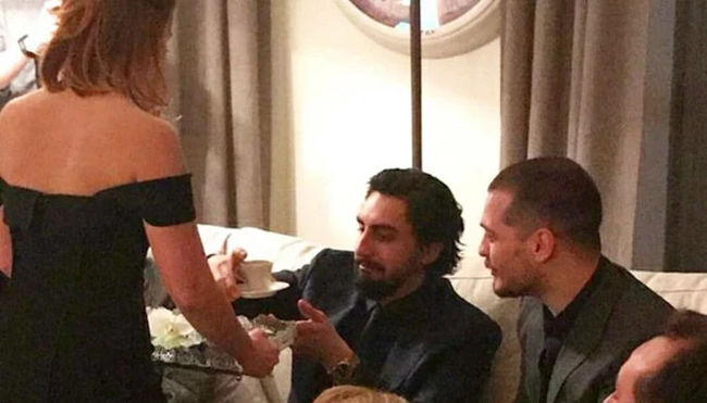 Şapka, dostluk, anlar, gülümseme, kutlama, stil